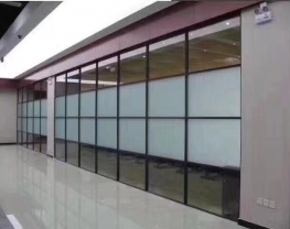 隔断安装